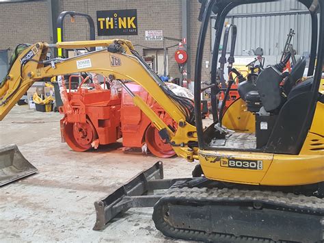 mini excavators for sale second hand|cheapest mini excavators for sale.